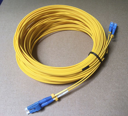 Single Mode SM G657A1 Fiber Optic Patch Cord with 2.0mm Diameter and 1310/1550nm Wavelength